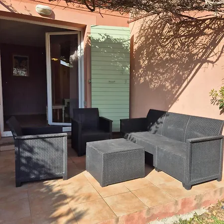 Soleil Au Bord Du Canal Du Midi Holiday home